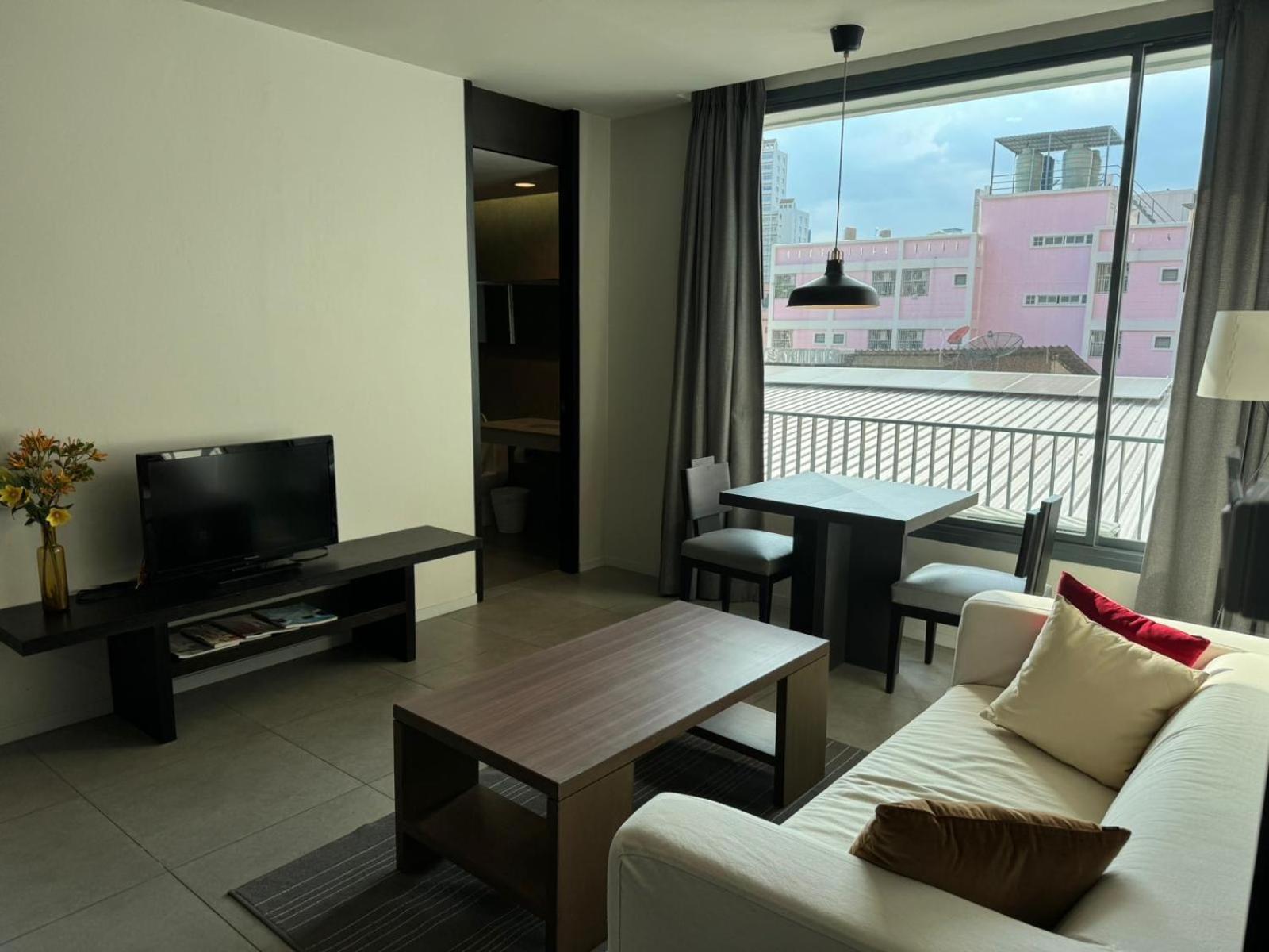 CGCASA Hotel Bangkok Buitenkant foto